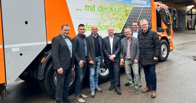 Erstes E-M&uuml;llsammel-Fahrzeug unterwegs in Arnoldstein